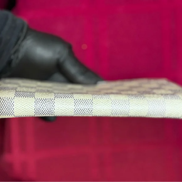 Louis Vuitton Checkered Wallet in White and Gray - Picture 7 of 7